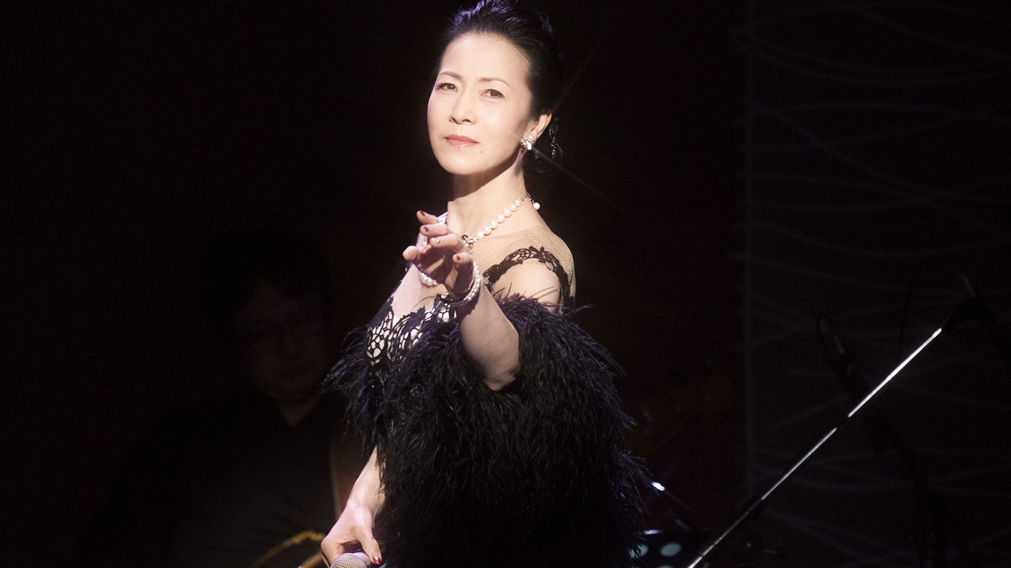 坂本冬美 いま,わたしは炎です。 [VHS]